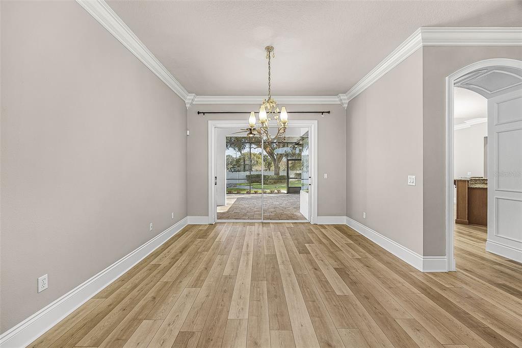 2808 Duncan Tree Circle Valrico, FL 33594 - Photo 9 of 58