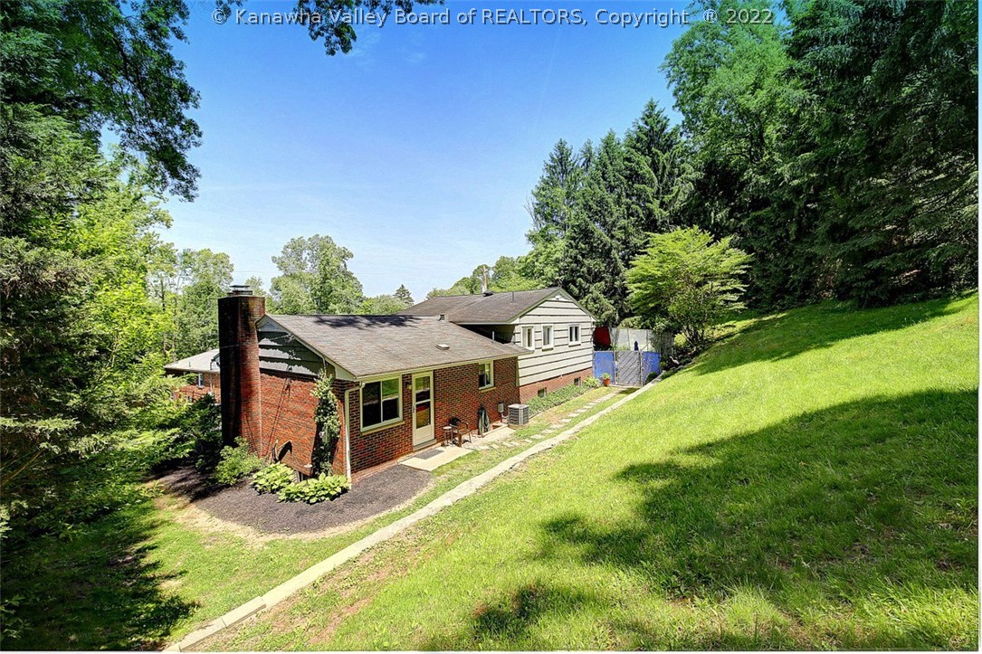 844 Sherwood Road Charleston, WV 25314 - Photo 36 of 38 Gallery Image 36