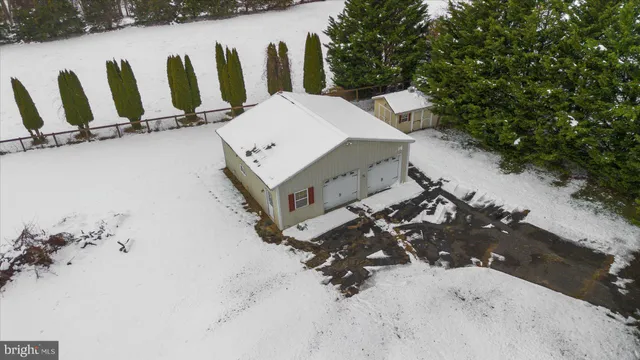 $575,000 | 5 Peacedale Court, Oxford, PA 19363