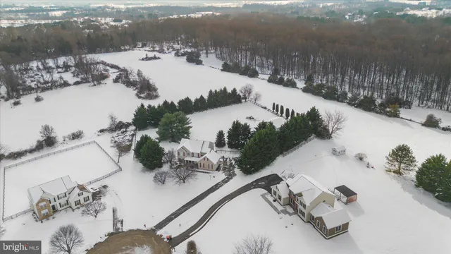 $575,000 | 5 Peacedale Court, Oxford, PA 19363