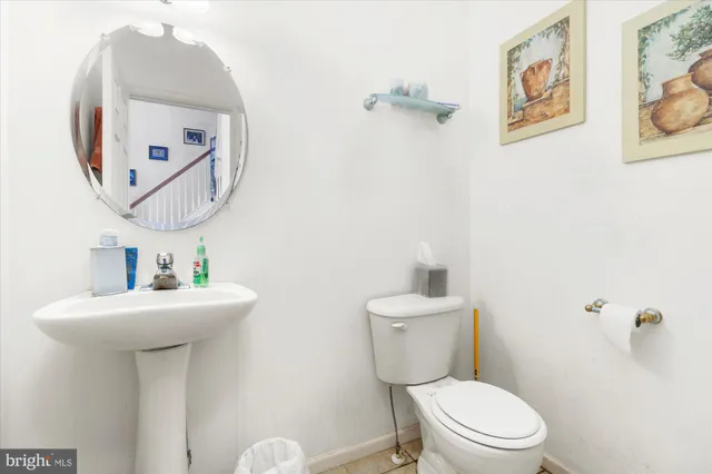 $575,000 | 5 Peacedale Court, Oxford, PA 19363