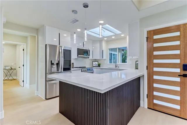 $675,000 | 522 Calle Aragon, Unit B, Laguna Woods, CA 92637