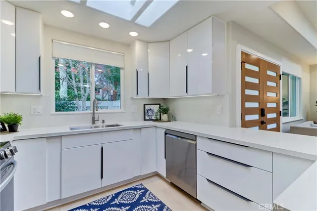 $675,000 | 522 Calle Aragon, Unit B, Laguna Woods, CA 92637