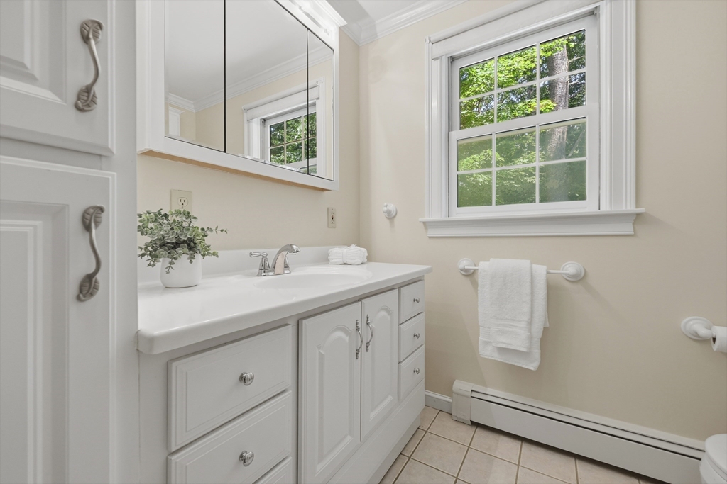 148 Main Street Townsend, MA 01469 - Photo 21 of 42
