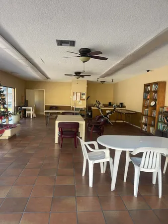 $1,200 | 1081 Southeast Monterey Road, Unit 331, Stuart, FL 34994