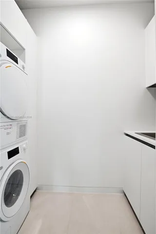 $6,000,000 | 5 Grove Isle Drive, Unit S301, Coconut Grove, FL 33133