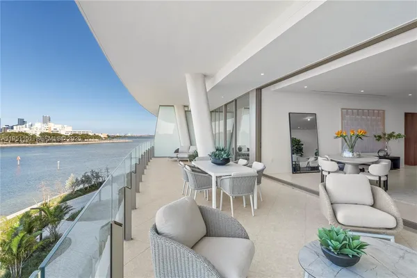 $6,000,000 | 5 Grove Isle Drive, Unit S301, Coconut Grove, FL 33133