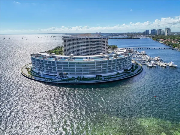 $6,000,000 | 5 Grove Isle Drive, Unit S301, Coconut Grove, FL 33133