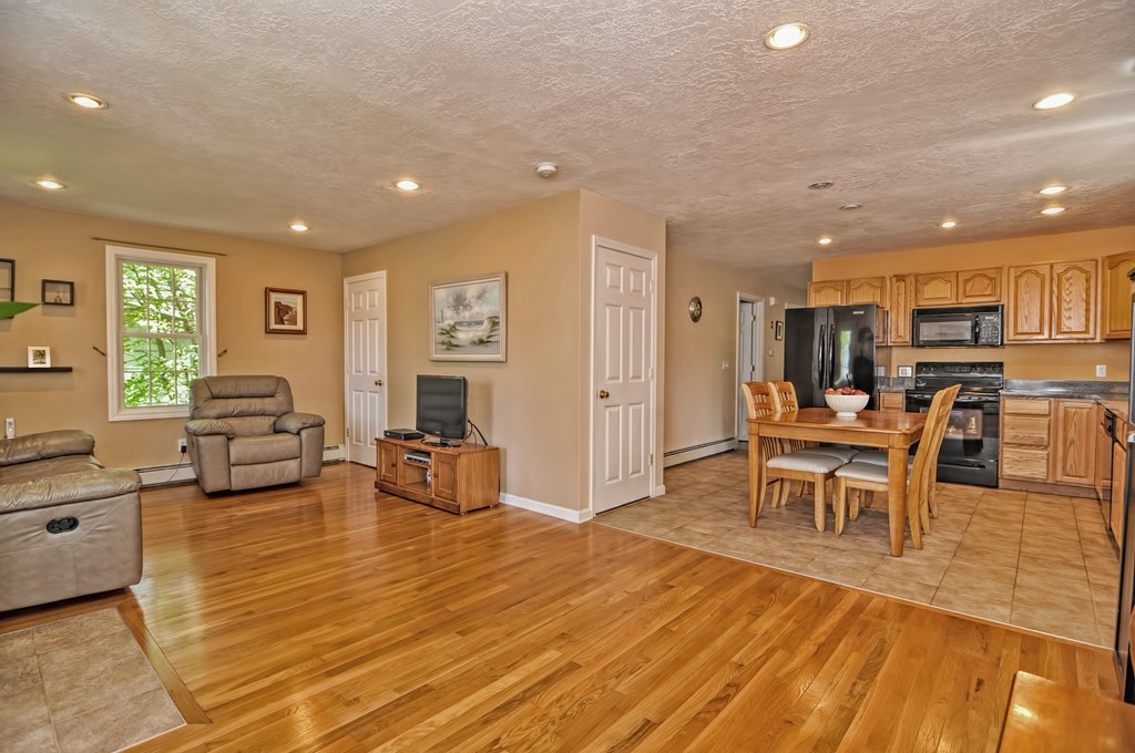 5 Indian Road Norton, MA 02766 - Photo 8 of 20 Gallery Image 8