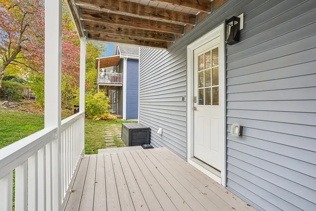 $799,000 | 33 Slade Street, Unit 1, Belmont, MA 02478