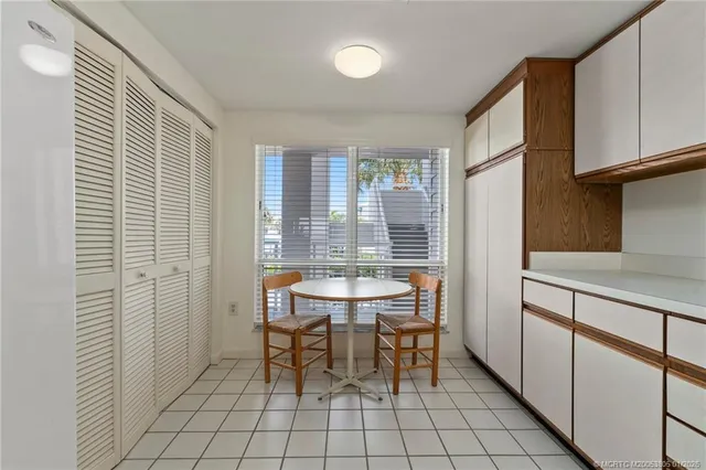 $599,000 | 164 Northeast Edgewater Drive, Unit 2105, Stuart, FL 34996