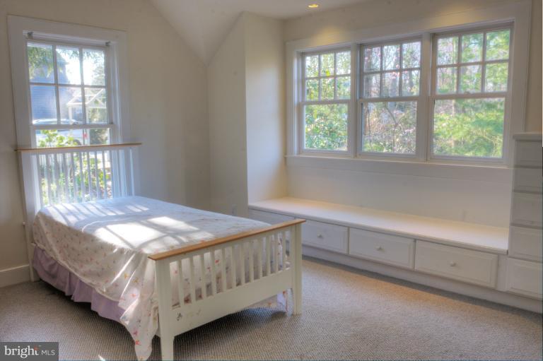 102 Spot Club Road Arnold, MD 21012 - Photo 25 of 30 Bedroom