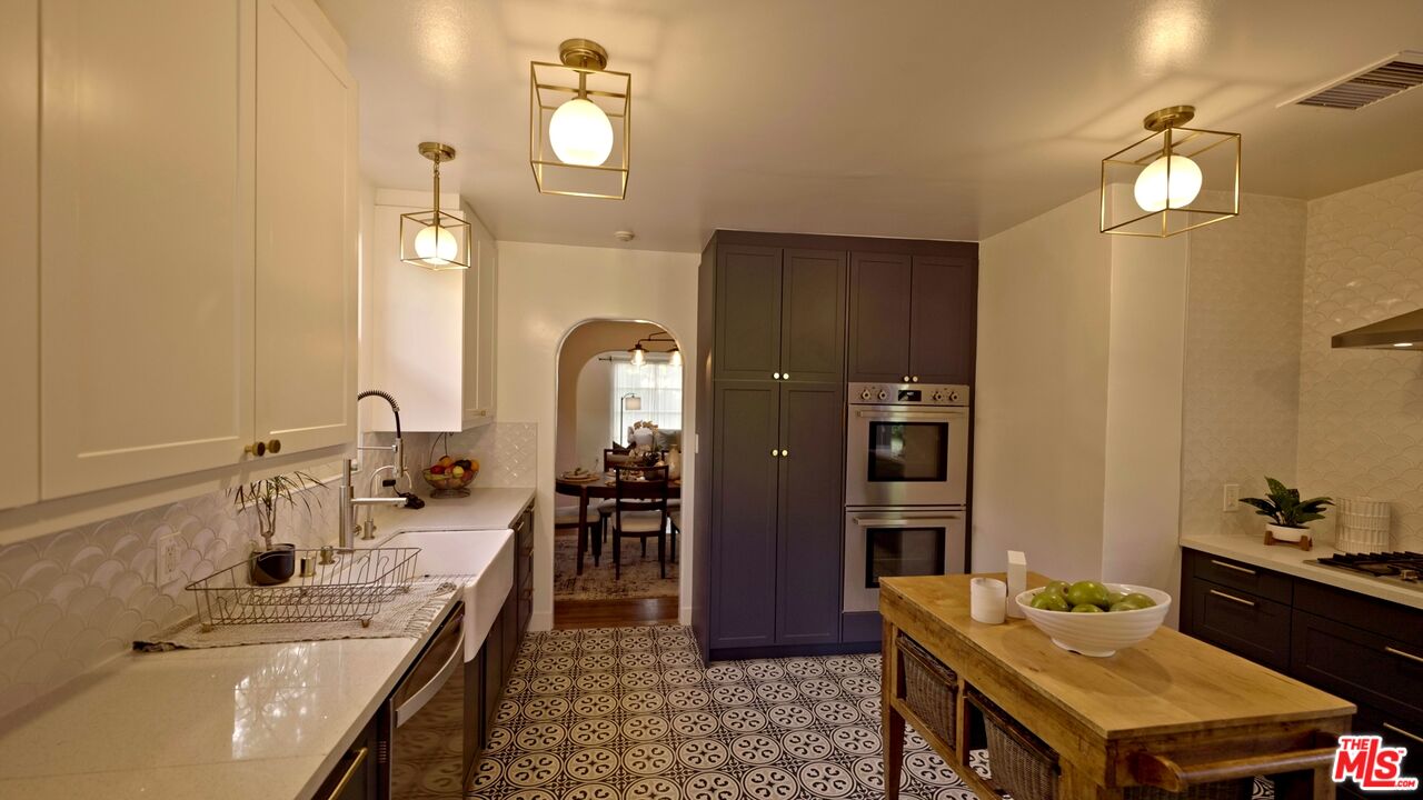 5120 Willowcrest Avenue North Hollywood, CA 91601 - Photo 18 of 31