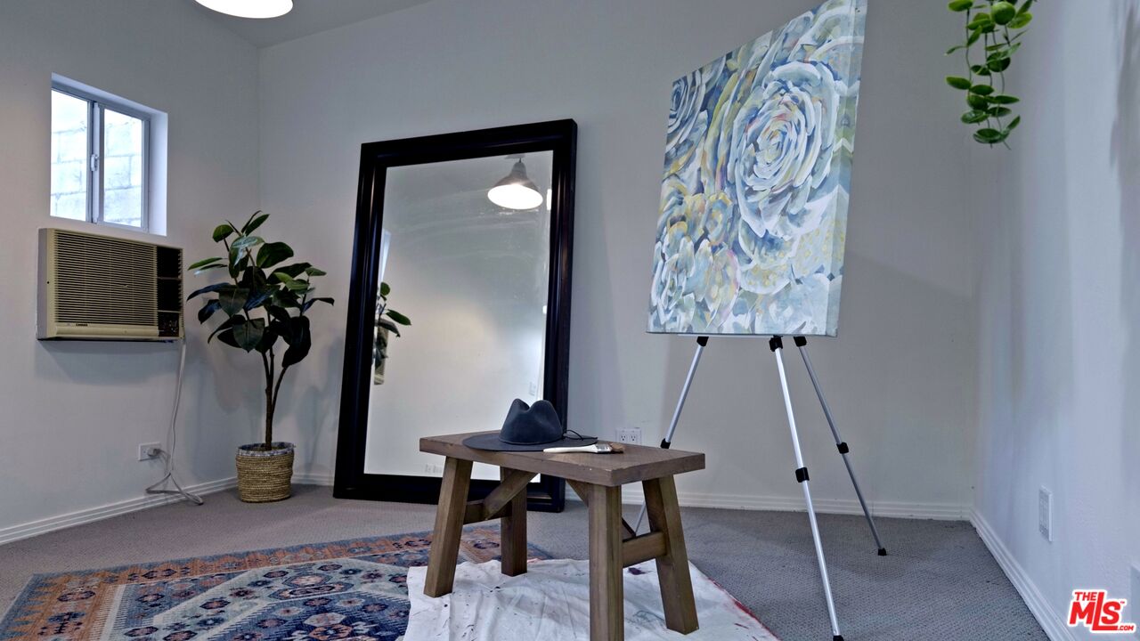 5120 Willowcrest Avenue North Hollywood, CA 91601 - Photo 30 of 31