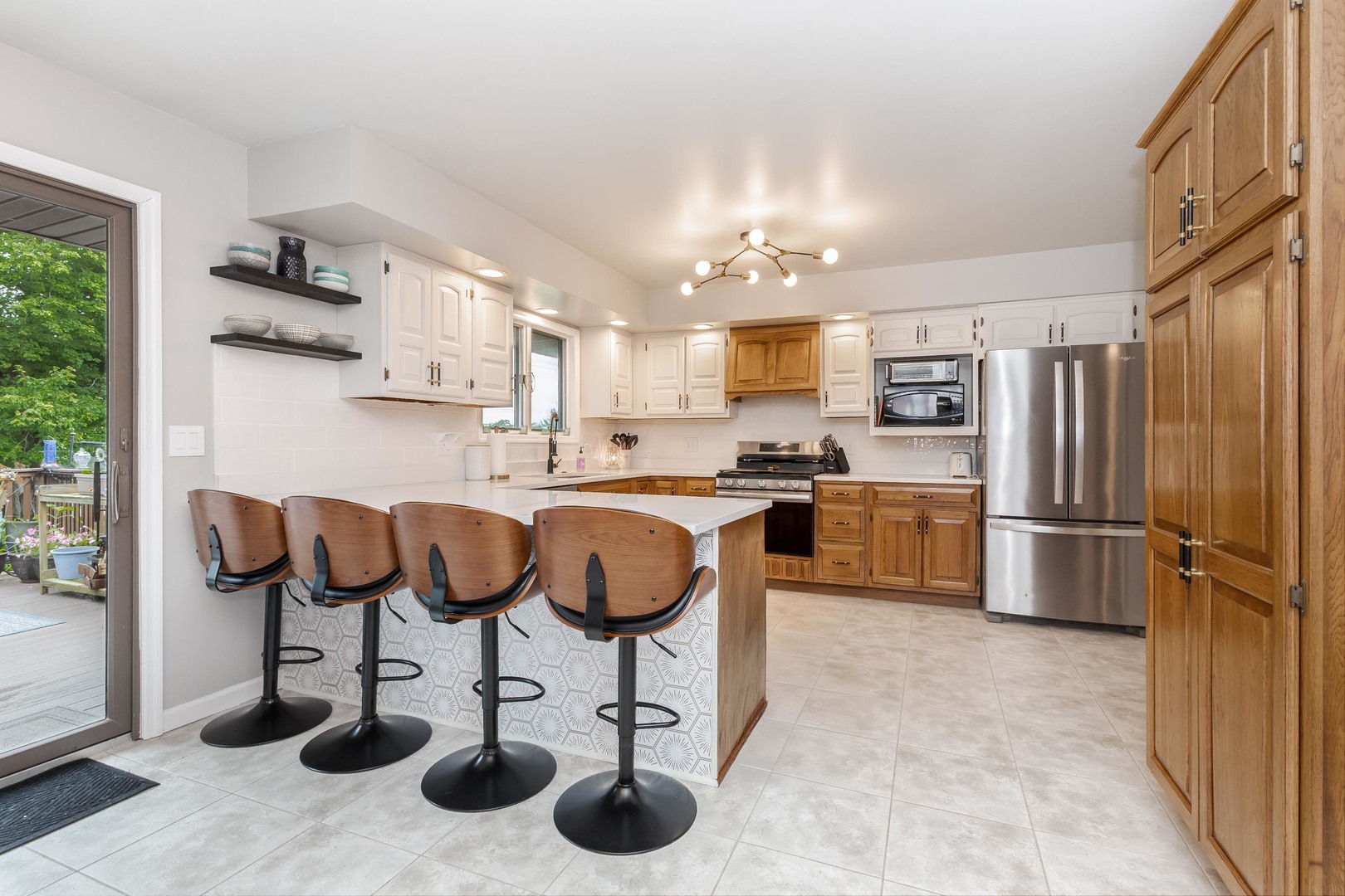 16064 Raintree Road Bloomington, IL 61705 - Photo 6 of 56 Gallery Image 6