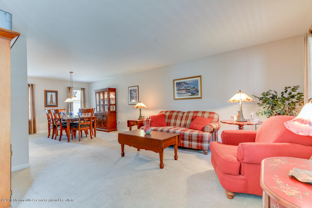 220 Commodore Road Manahawkin, NJ 08050 - Photo 11 of 39 0011__SMALL