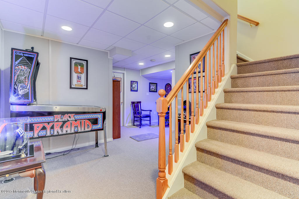 220 Commodore Road Manahawkin, NJ 08050 - Photo 34 of 39 0034__SMALL