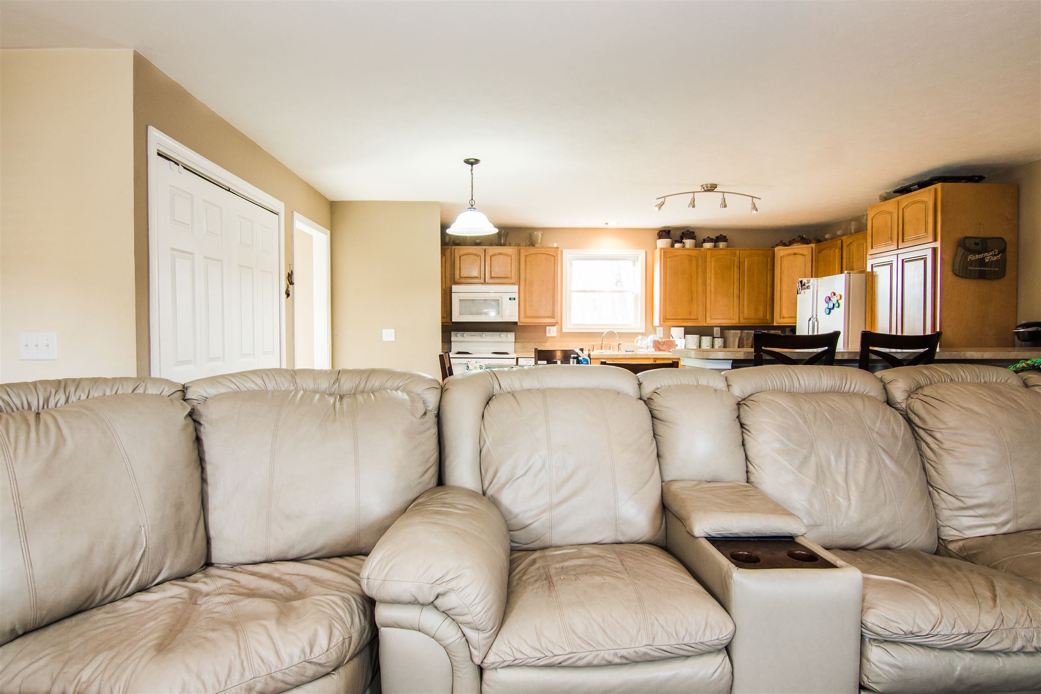 15586 Evergreen Valley Road Timberville, VA 22853 - Photo 13 of 17 Gallery Image 13