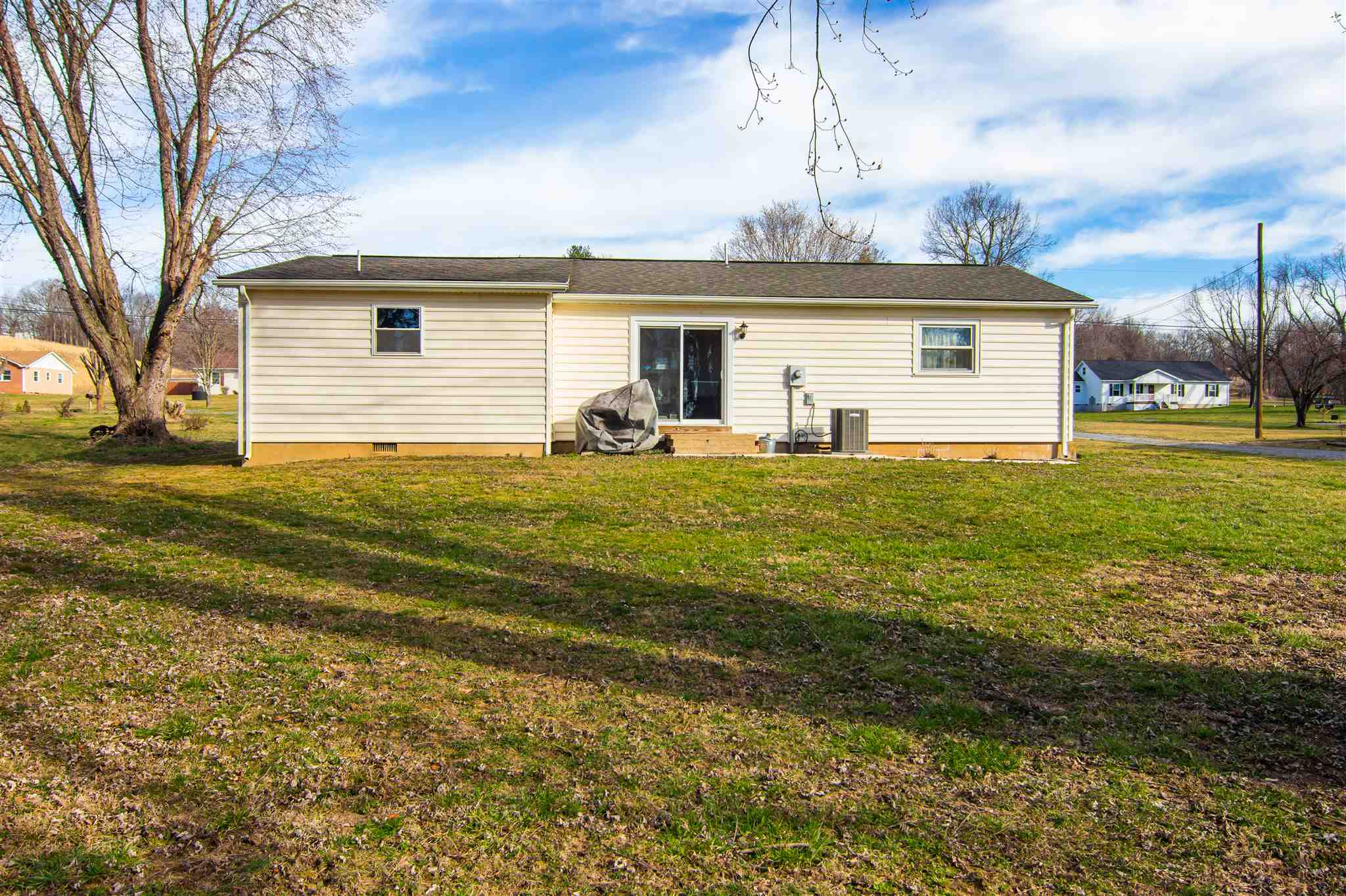 15586 Evergreen Valley Road Timberville, VA 22853 - Photo 17 of 17 Gallery Image 17