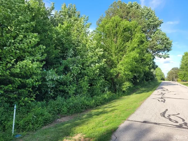 $5,300 | 0 Hevron Road, Dale, IN 47523