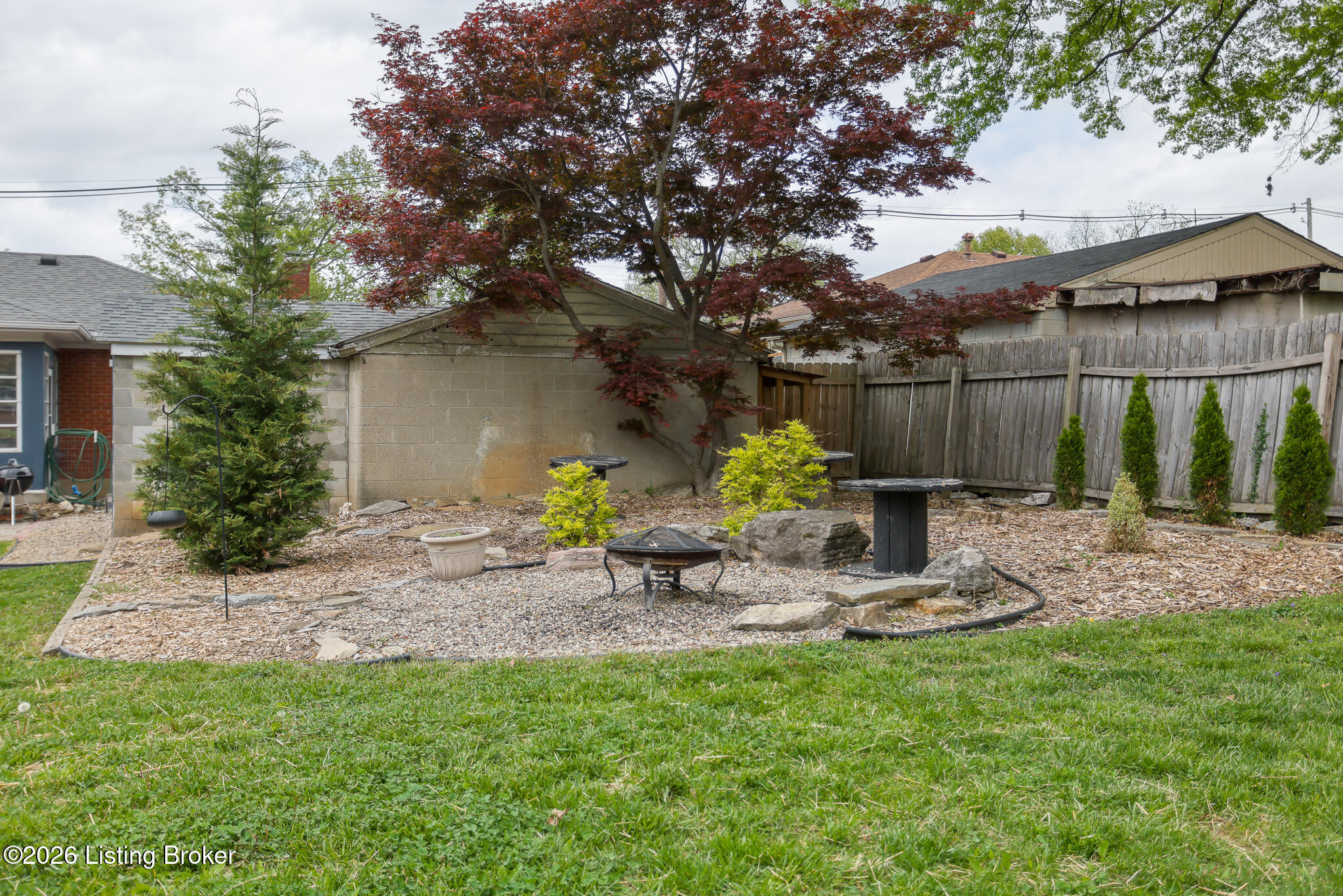 8920 Waltlee Road Louisville, KY 40291 - Photo 11 of 41 8920 Waltlee Rd-10
