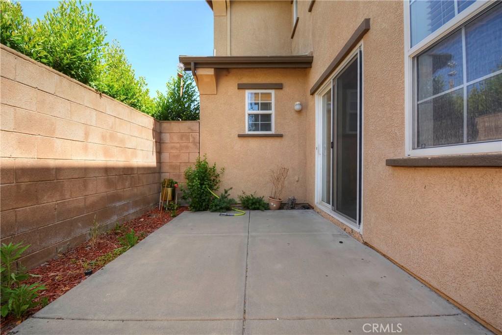 7353 Ellena W Rancho Cucamonga, CA 91730 - Photo 13 of 39