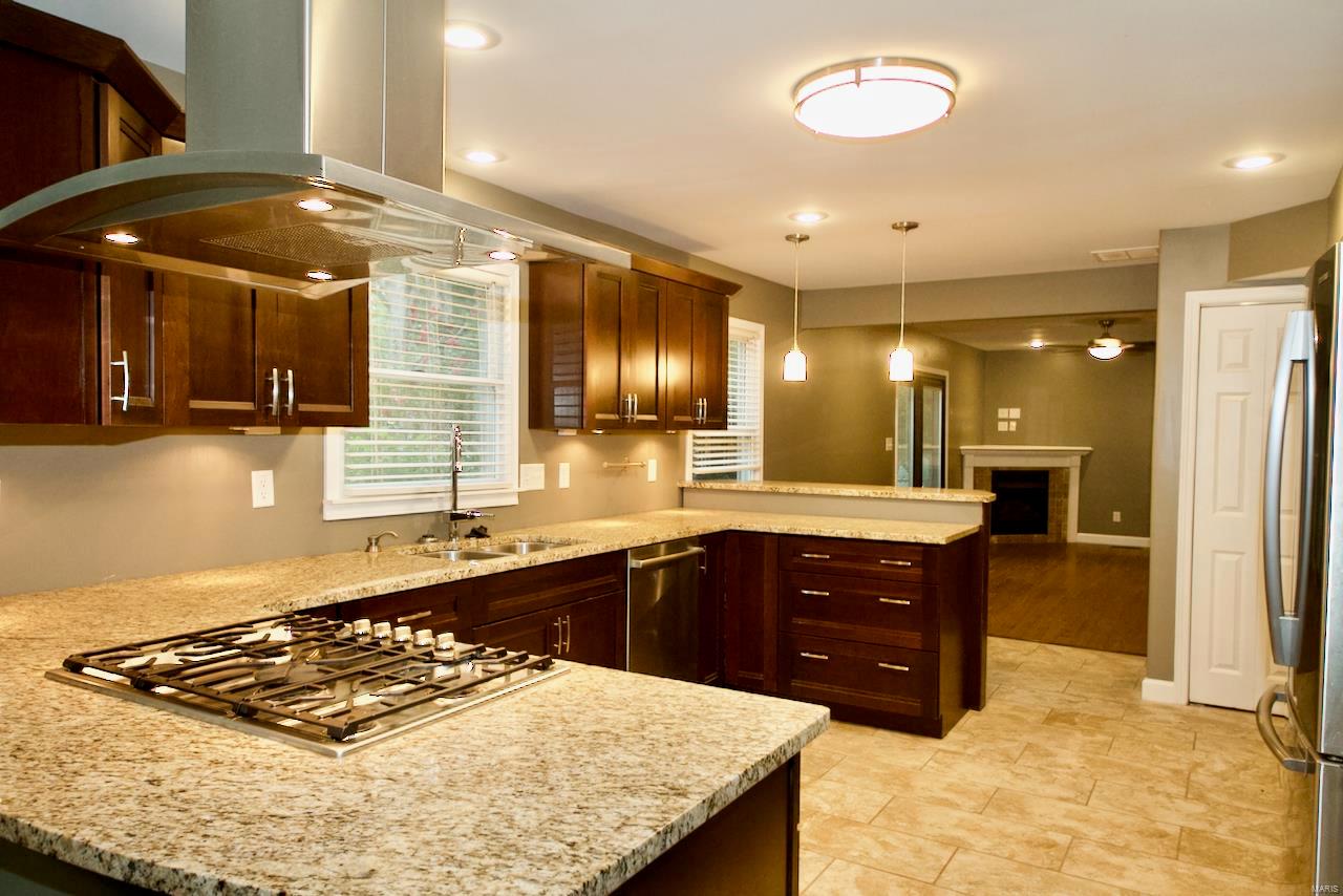 421 Pump House Road Murphysboro, IL 62966 - Photo 7 of 25