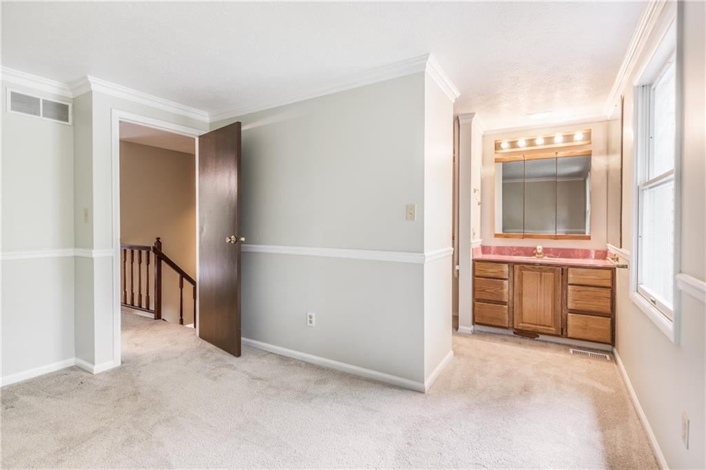 331 Quail Run Road Venetia, PA 15367 - Photo 17 of 25