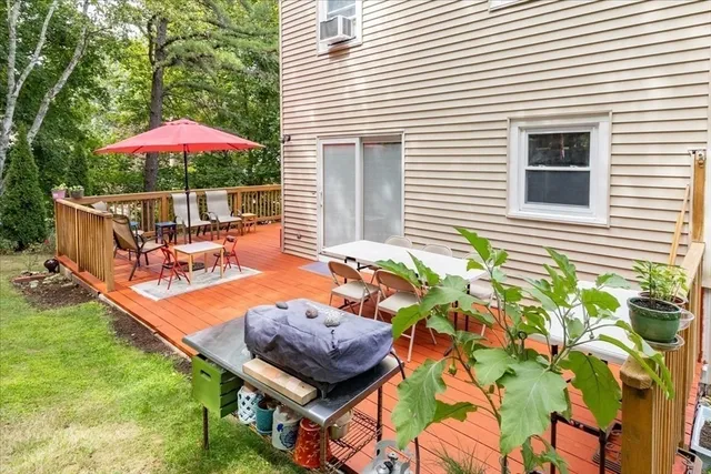 $749,000 | 70 Maverick Street, Marblehead, MA 01945