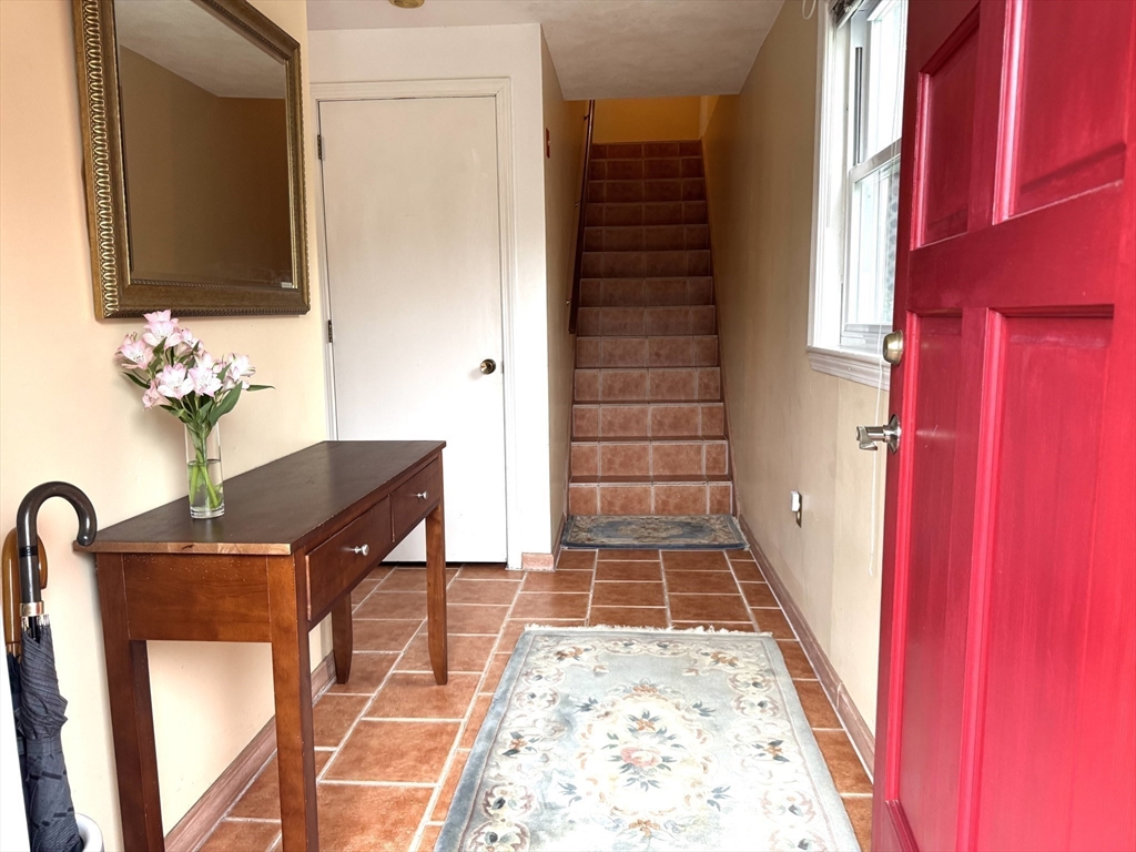 70 Maverick Street Marblehead, MA 01945 - Photo 26 of 38