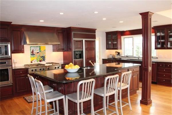 12 Wheelwright Road Medfield, MA 02052 - Photo 1 of 21 Gallery Image 1