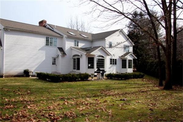 12 Wheelwright Road Medfield, MA 02052 - Photo 21 of 21 Gallery Image 21