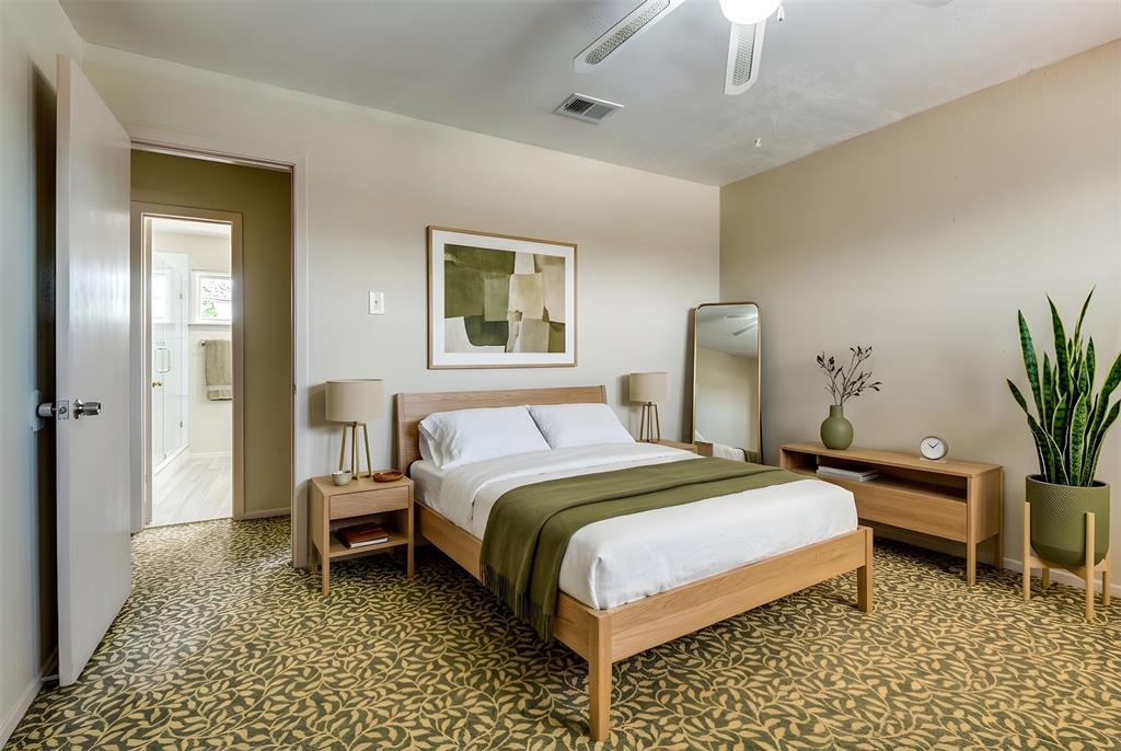 110 Crandall Road Irving, TX 75060 - Photo 7 of 13