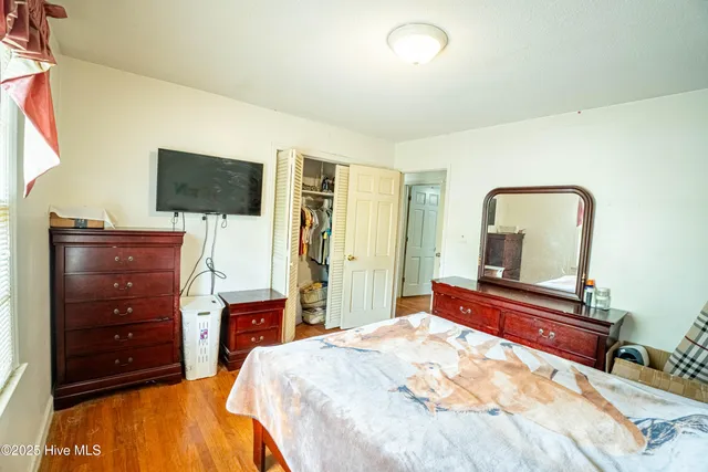 $325,000 | 801 South King Street, Laurinburg, NC 28352