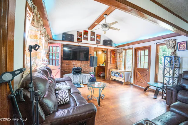 $325,000 | 801 South King Street, Laurinburg, NC 28352