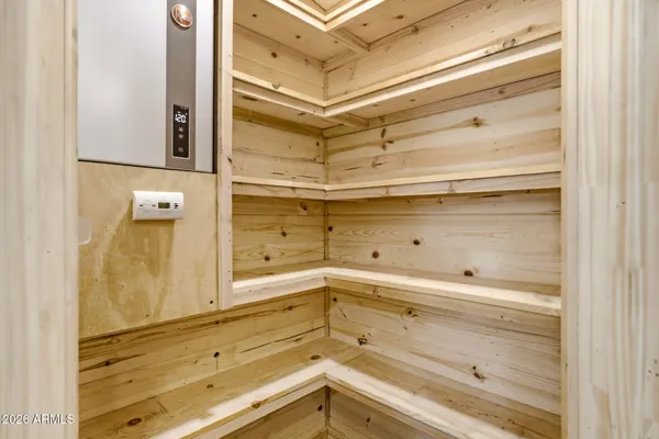 $439,900 | 2787 Deer Hill, Overgaard, AZ 85933