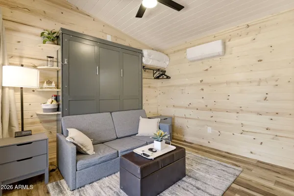 $439,900 | 2787 Deer Hill, Overgaard, AZ 85933