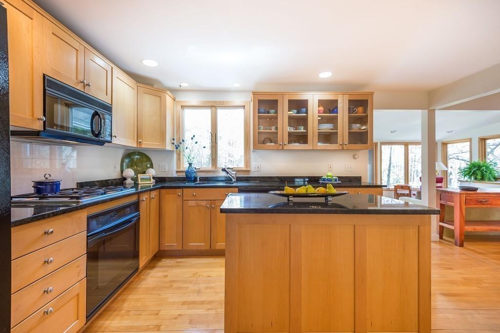 11 Mohawk Road Andover, MA 01810 - Photo 13 of 36 Gallery Image 13