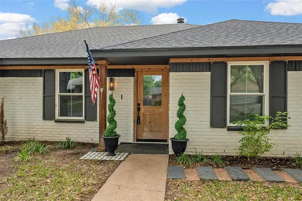 $340,000 | 316 Neely Road, Hewitt, TX 76643