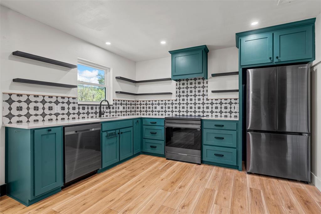 316 Neely Road Hewitt, TX 76643 - Photo 7 of 25