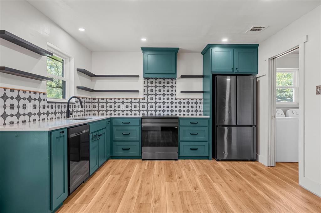 316 Neely Road Hewitt, TX 76643 - Photo 8 of 25