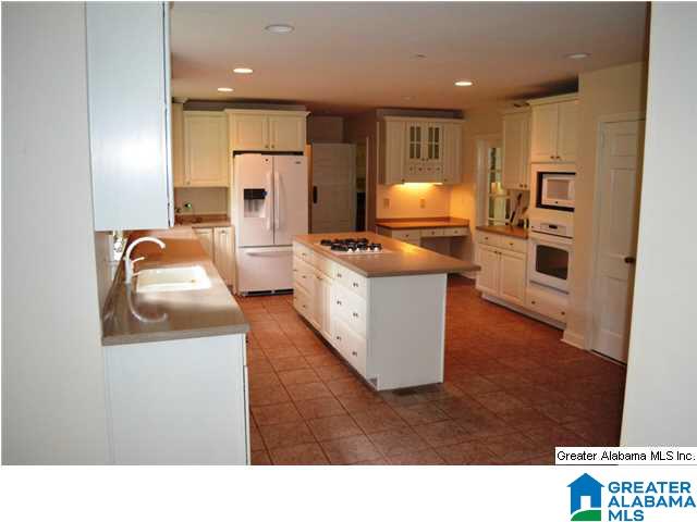 3016 Cherokee Road Birmingham, AL 35223 - Photo 9 of 32