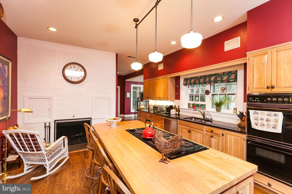 314 Garrison Forest Road Owings Mills, MD 21117 - Photo 13 of 30 Kitchen