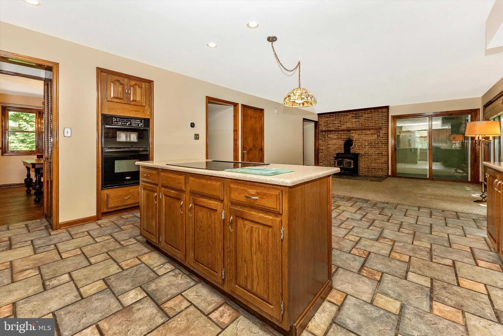 4273 Bill Moxley Road Mount Airy, MD 21771 - Photo 11 of 38 Kitchen