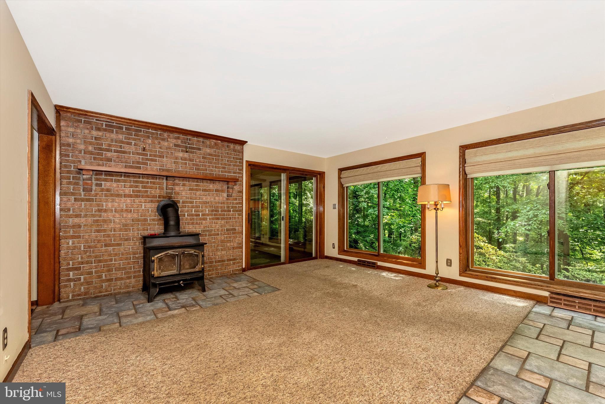 4273 Bill Moxley Road Mount Airy, MD 21771 - Photo 13 of 38 Family Room