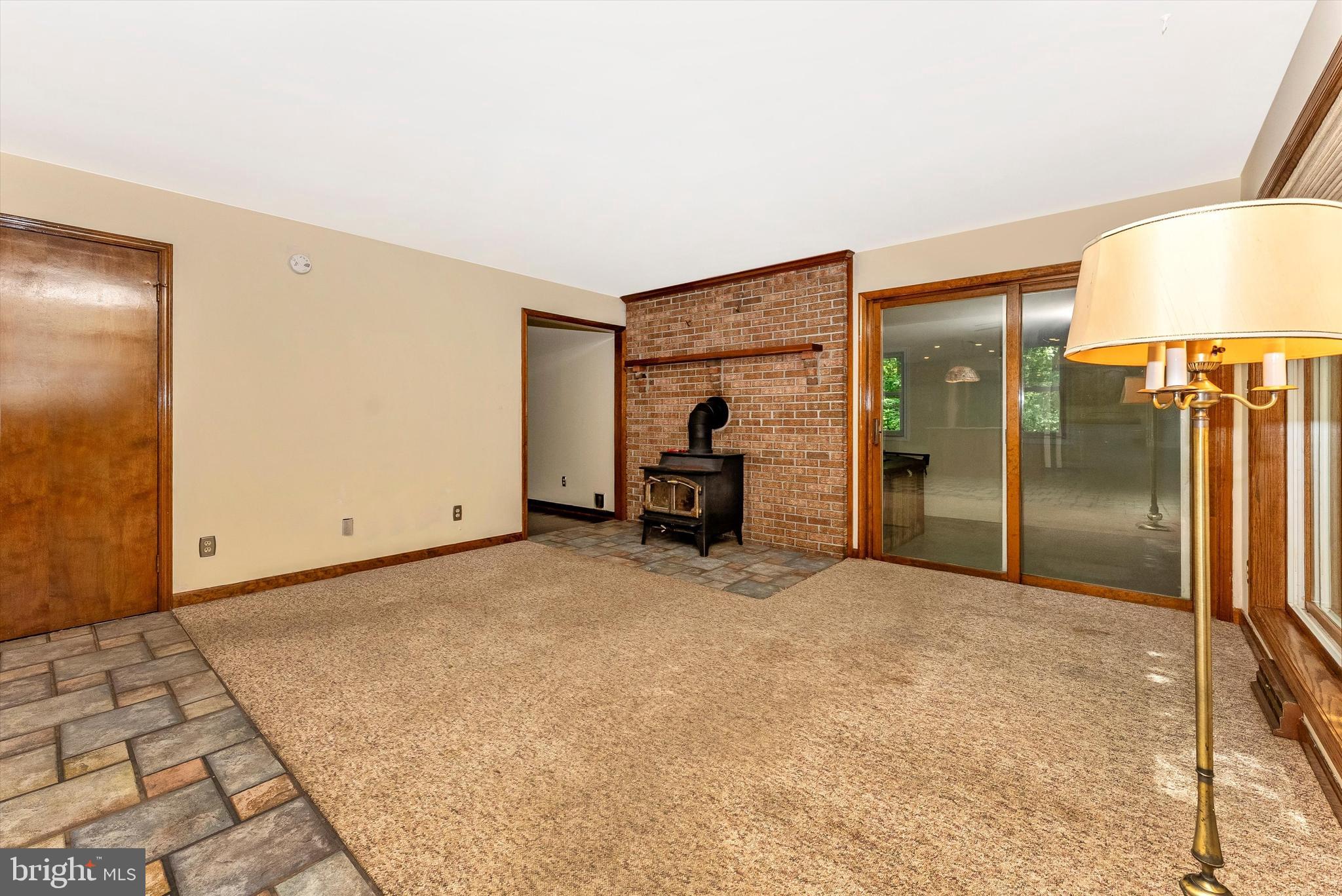 4273 Bill Moxley Road Mount Airy, MD 21771 - Photo 14 of 38 Family Room