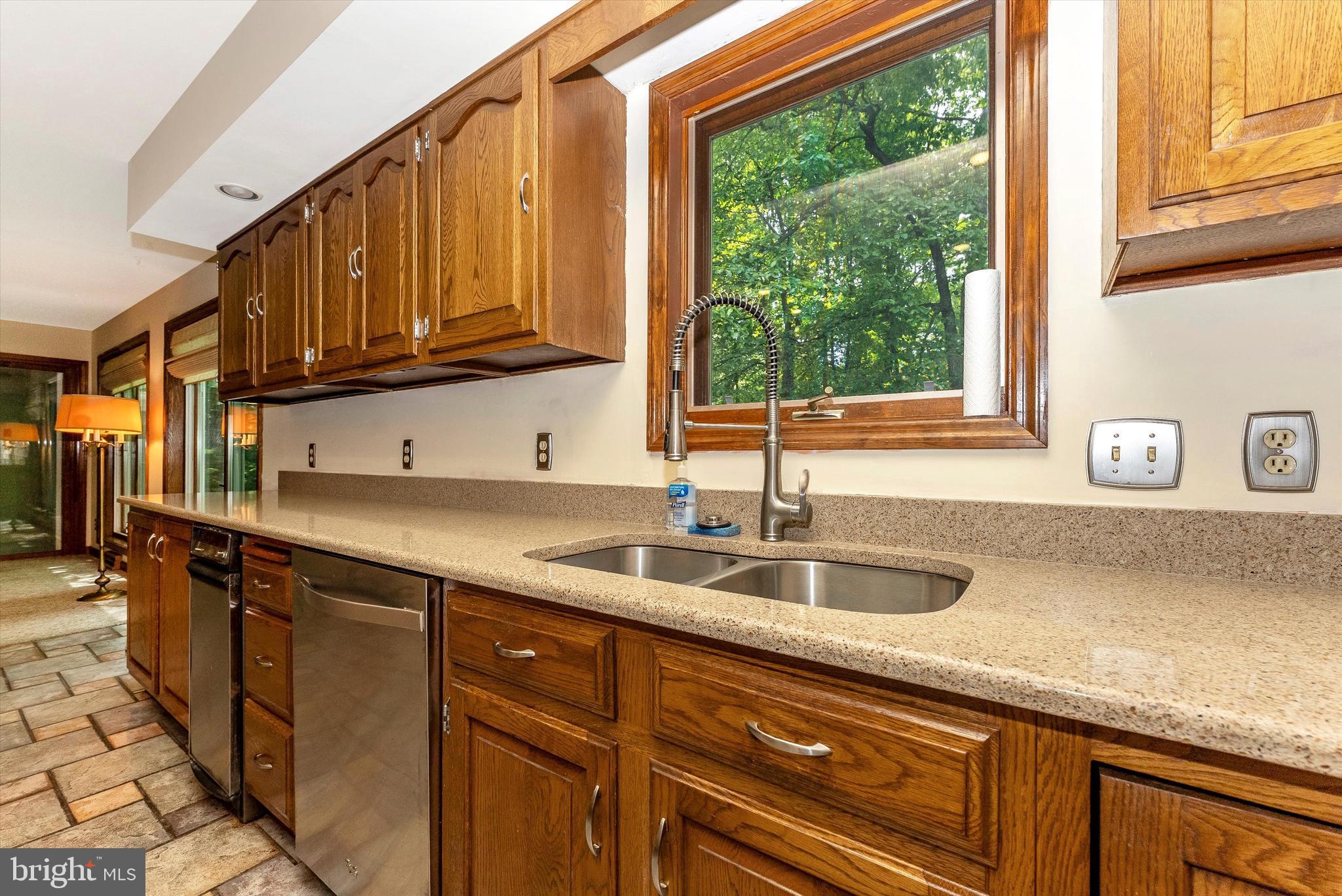 4273 Bill Moxley Road Mount Airy, MD 21771 - Photo 9 of 38 Kitchen