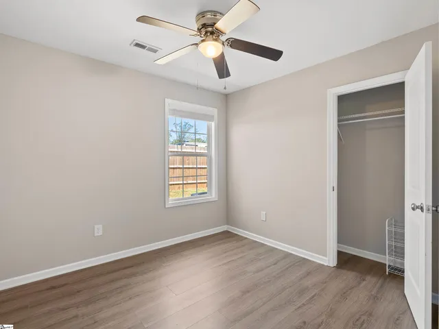 $284,000 | 381 Deer Farm Pond Lane, Fair Play, SC 29643