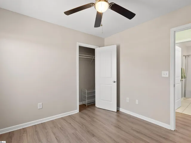 $284,000 | 381 Deer Farm Pond Lane, Fair Play, SC 29643