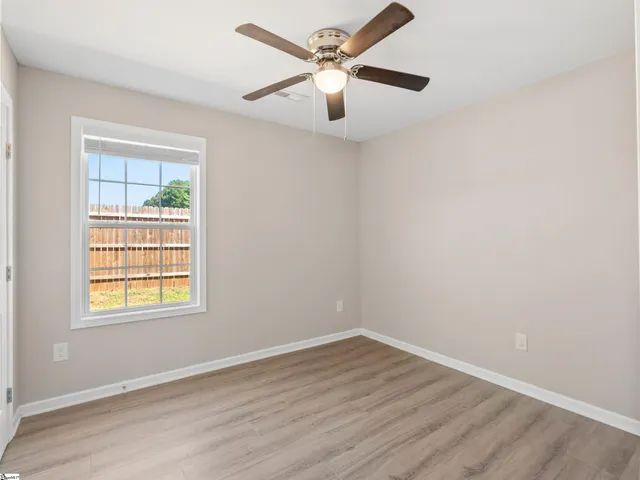 $284,000 | 381 Deer Farm Pond Lane, Fair Play, SC 29643